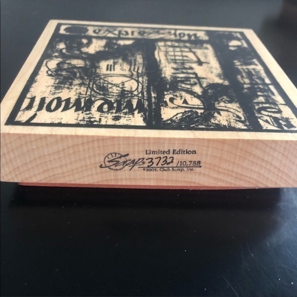 Club Scrap | 2005 Expression Stamper - Picture 2 of 3